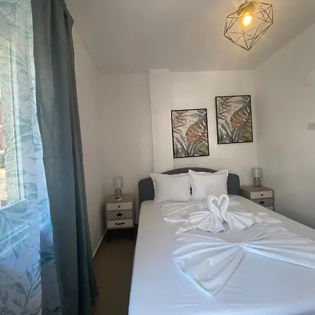 아파트 Toni House 407 *