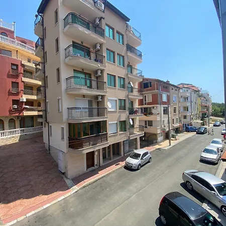 Toni House 407 Apartamento *